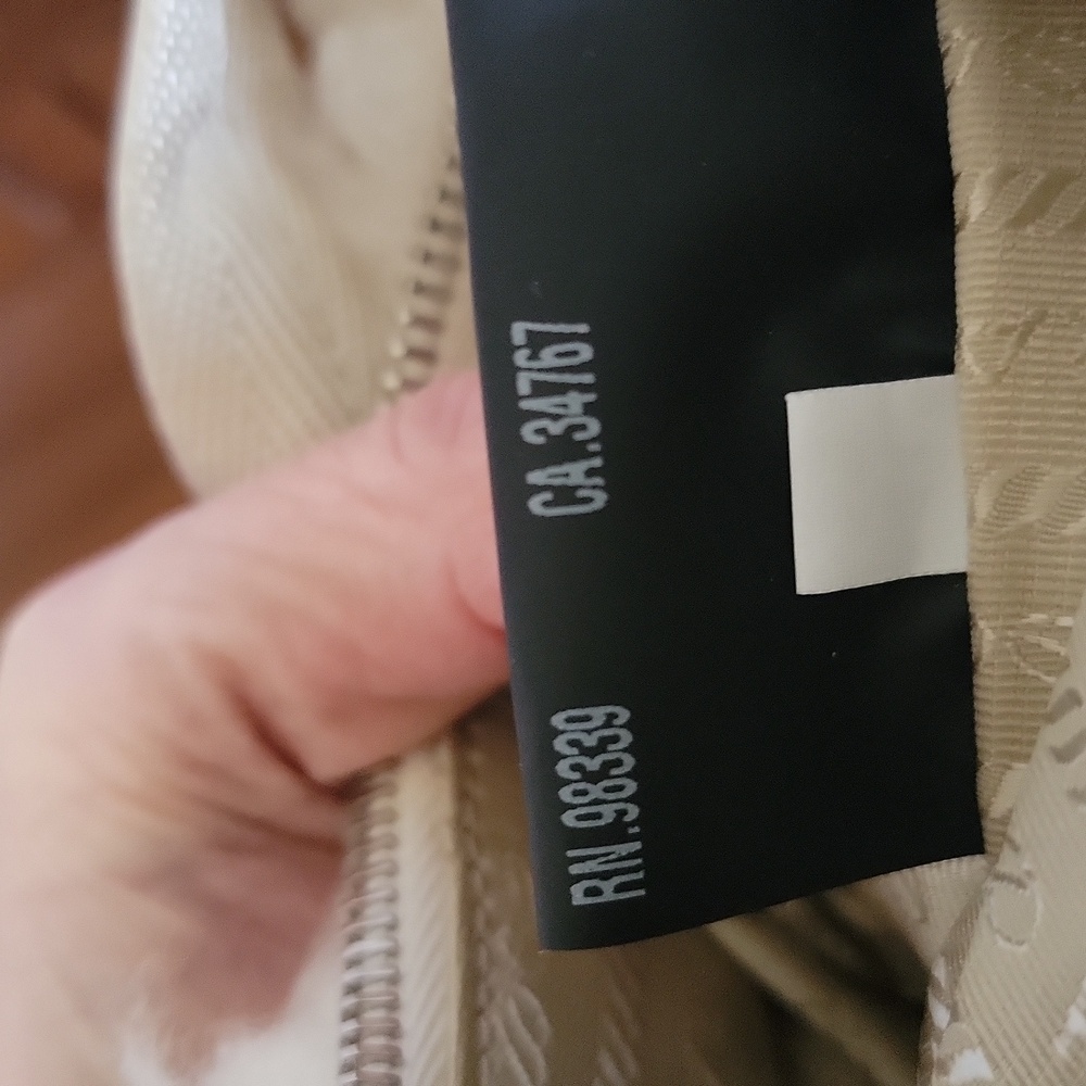 Prada White Shearling Shoulder Bag The Reissue 2000 - Picture 14 of 16